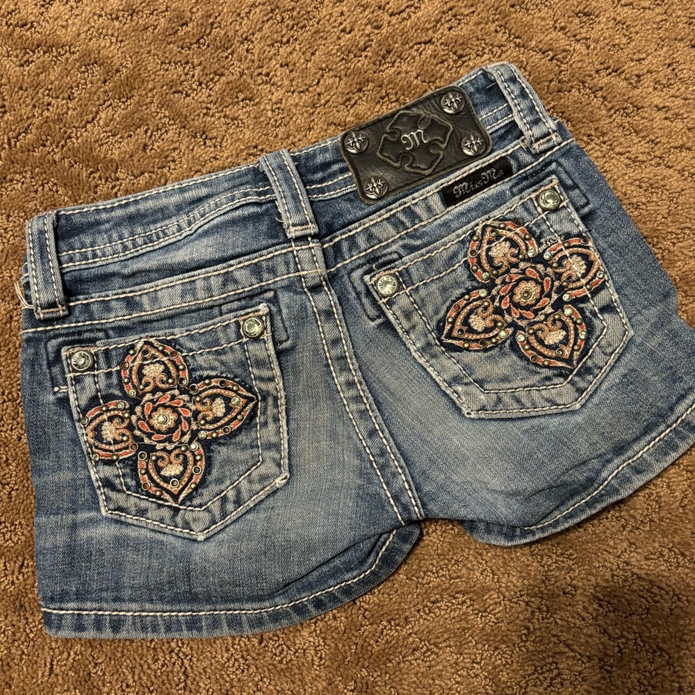 Miss Me Girls Bling Denim Shorts Size 7